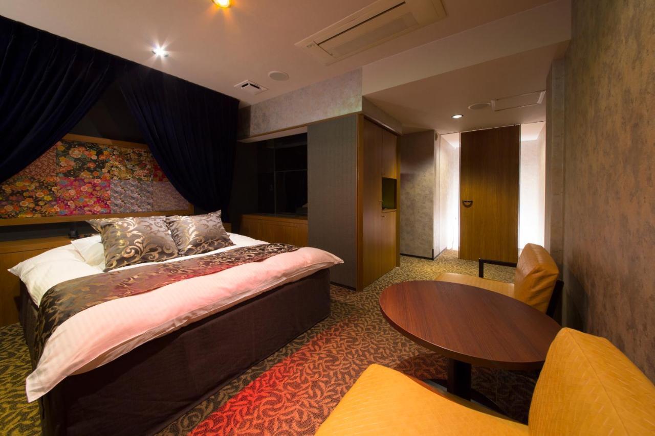 ホテル ベニ ウエスト 大人専用 Osaka Exterior photo